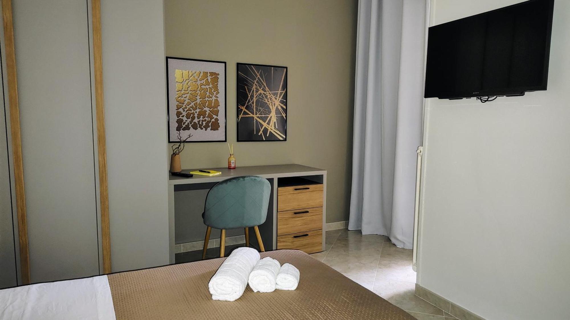 Fd Apartments - Zoe Prestigioso Appartamento Vicino Alla Stazione E Al Centro Монополи Екстериор снимка