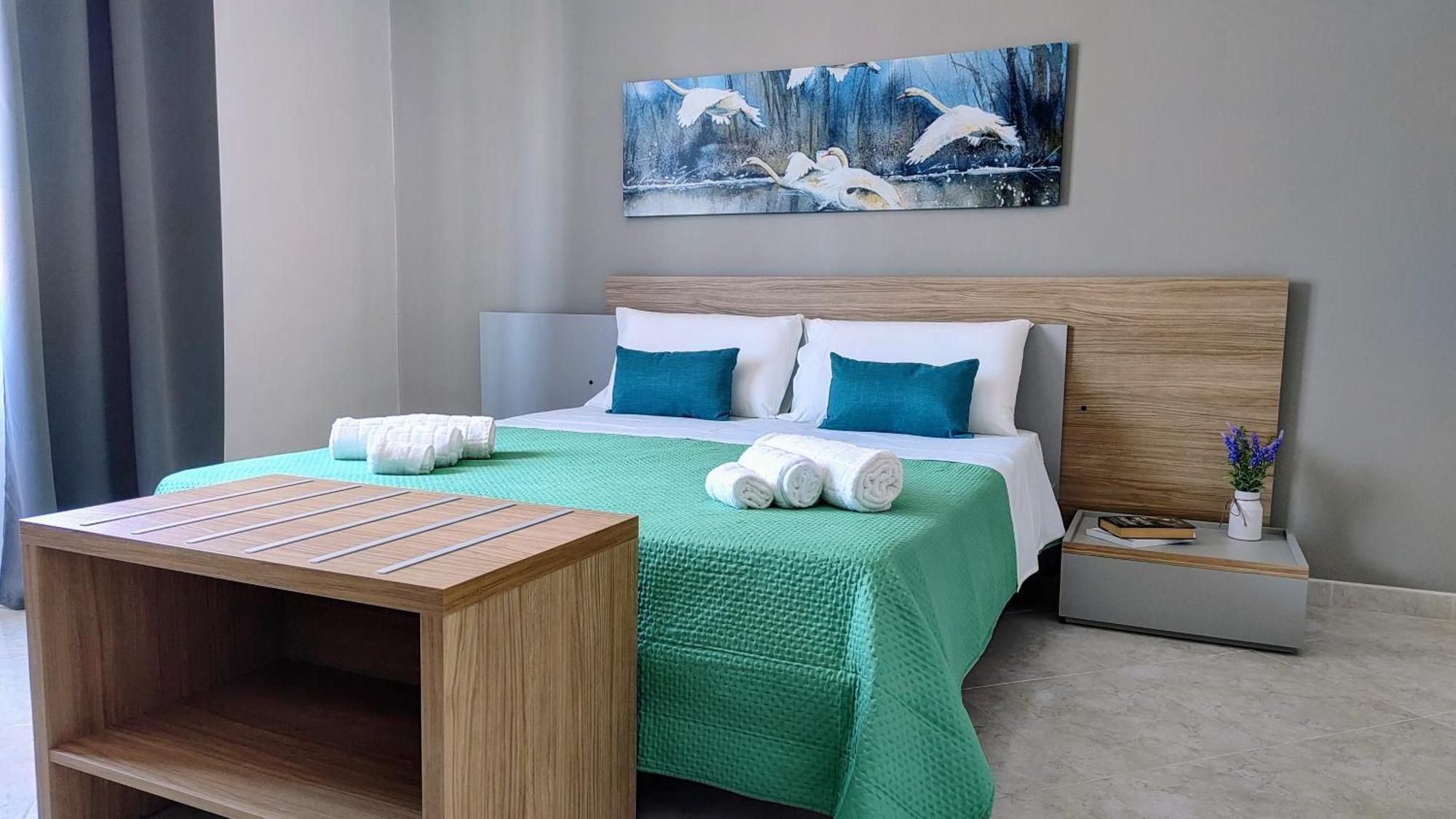 Fd Apartments - Zoe Prestigioso Appartamento Vicino Alla Stazione E Al Centro Монополи Екстериор снимка