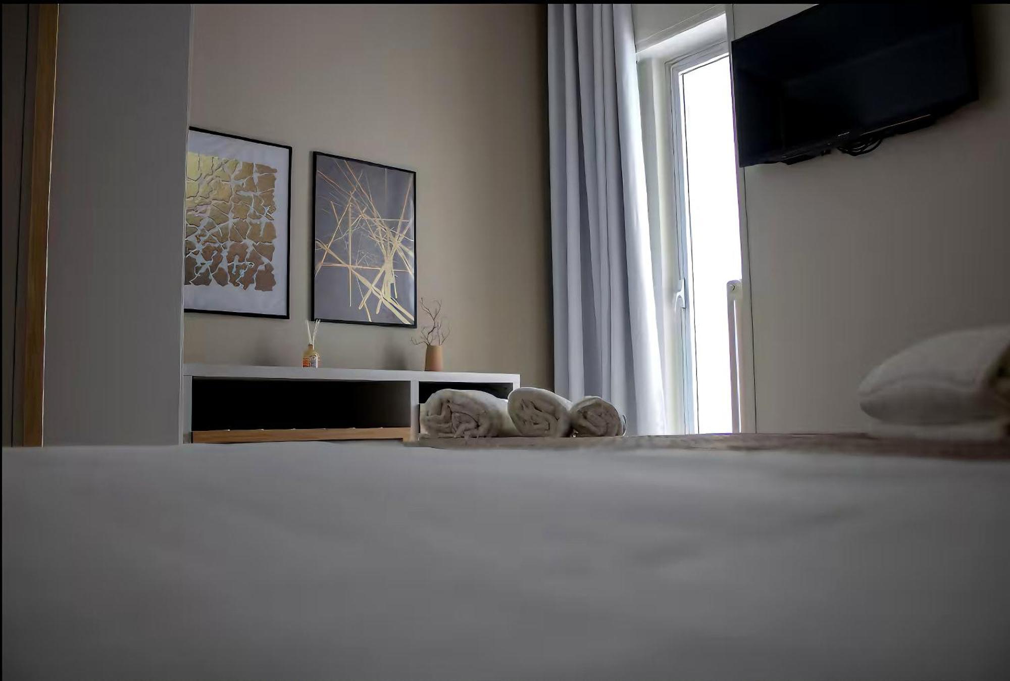 Fd Apartments - Zoe Prestigioso Appartamento Vicino Alla Stazione E Al Centro Монополи Екстериор снимка