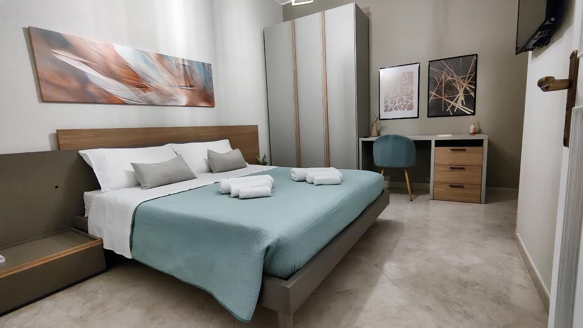 Fd Apartments - Zoe Prestigioso Appartamento Vicino Alla Stazione E Al Centro Монополи Екстериор снимка